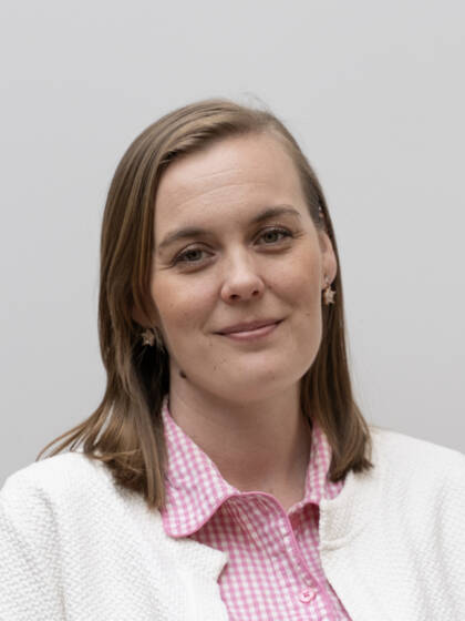 Sanna Saastamoinen - kasvokuva