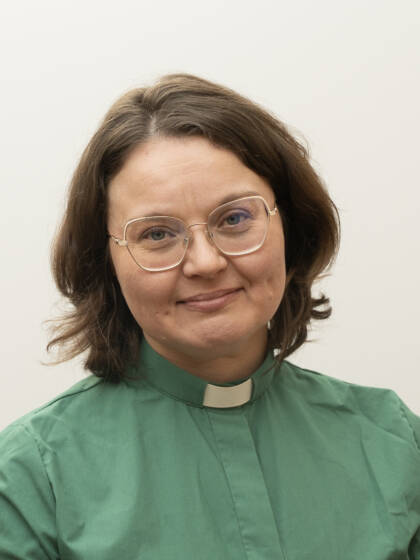 Anne Vanhatalo - kasvokuva