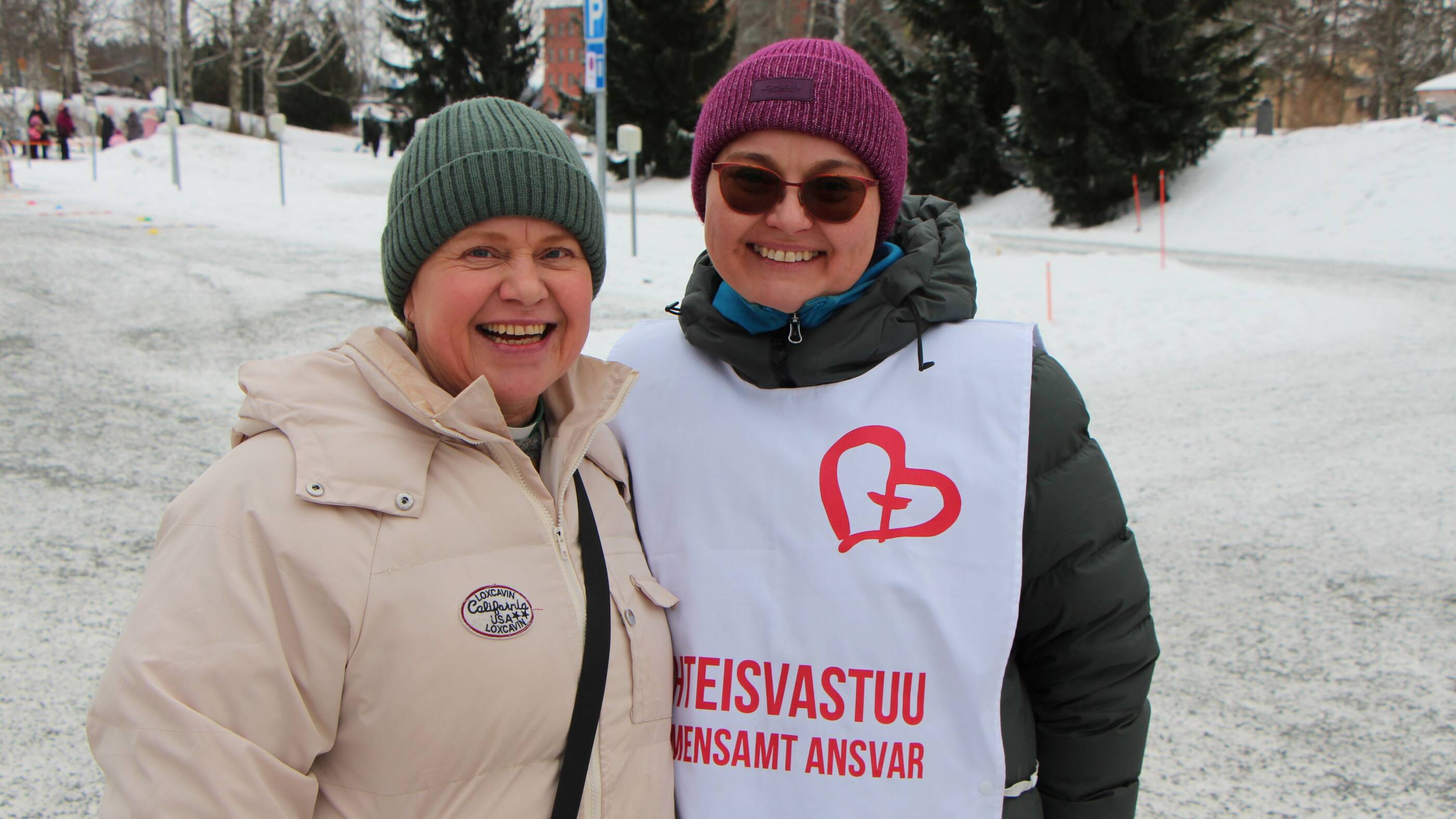 Seurakunnan työntekijät yhteisvastuutapahtumassa