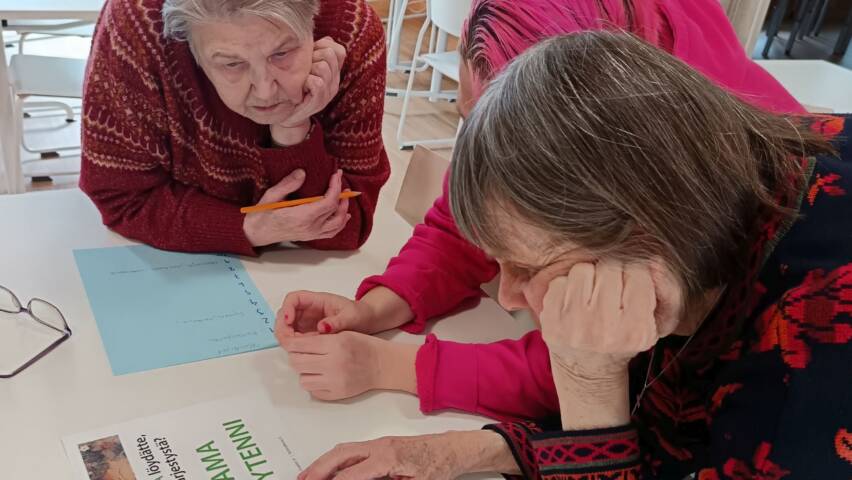 Ikäihmisten leiripäivän ohjelmaa Lempiäniemessä
