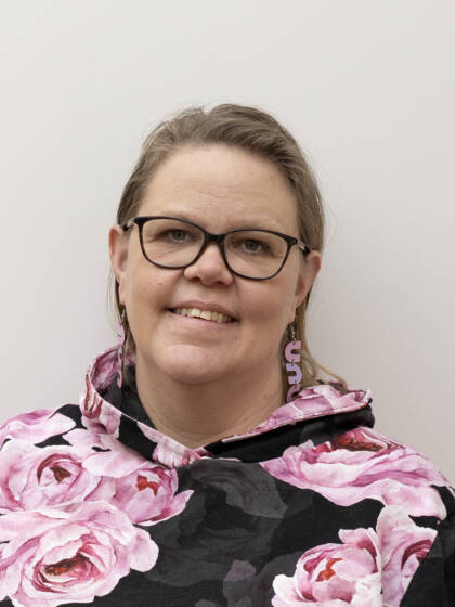 Elisa Niemelä - kasvokuva