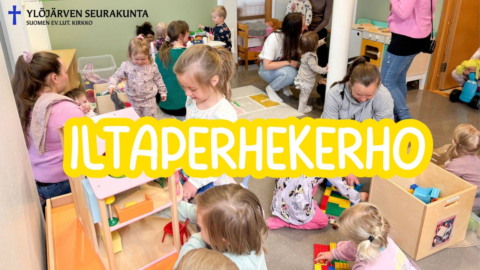 iltaperhekerho teksti ja kuva perheistä